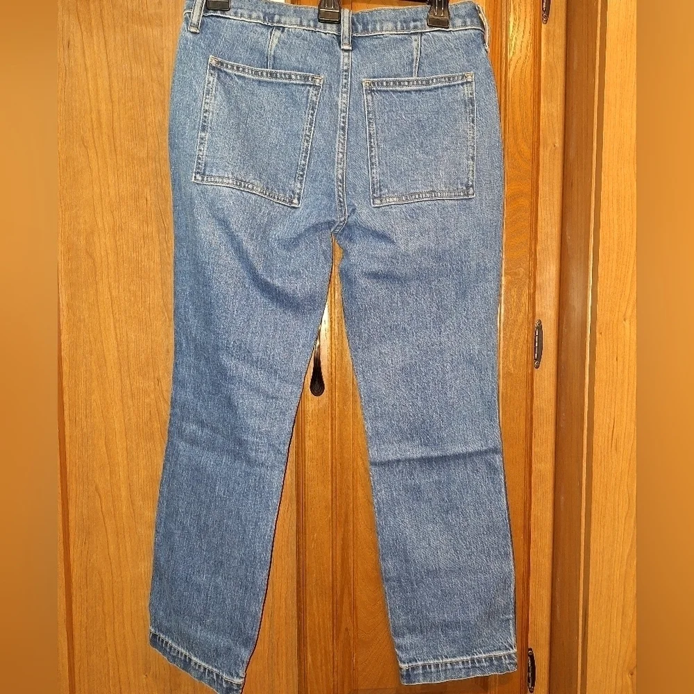 A pair of J.Crew ladies' 9